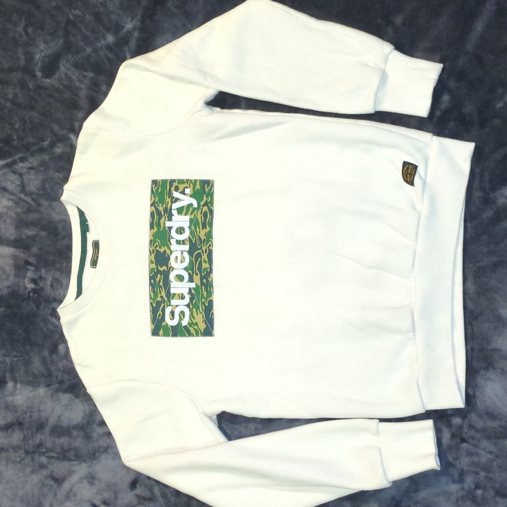 Superdry - Cream & Camo Crew neck